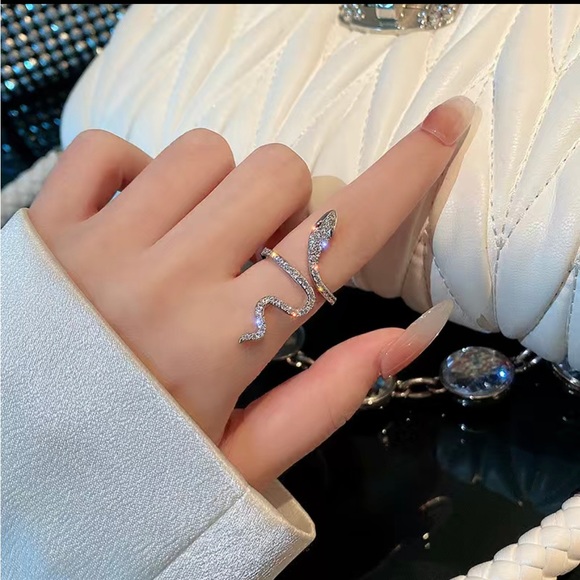 Gothic Rhinestone Snake Ring Adjustable - Picture 3 of 4